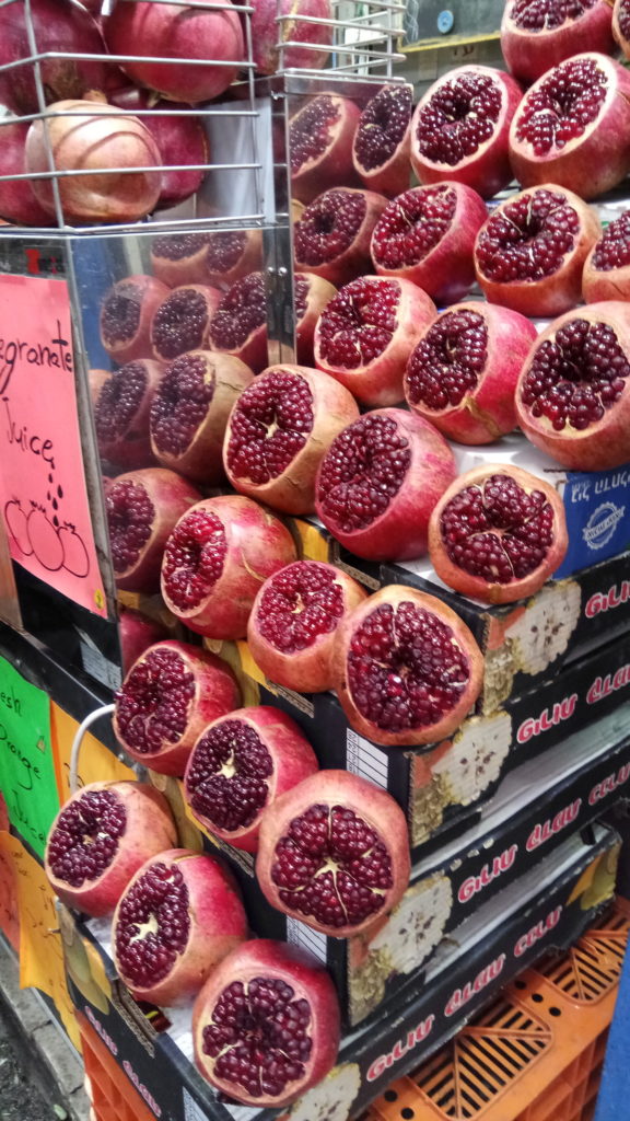 blog golly&bossy - tel aviv - pomegranate